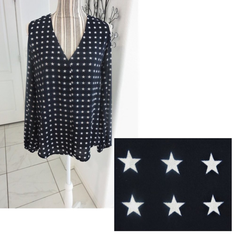 Lumiere Star Print  Navy Blue w/ White  Cold Open Shoulder Long Sleeve Blouse S